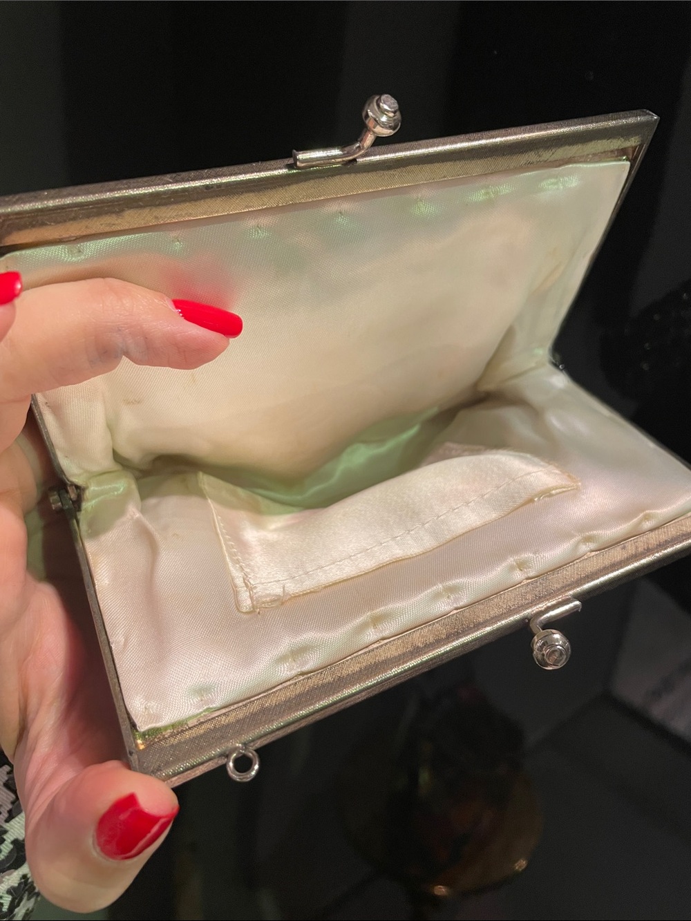 Rhinestone clutch - Picture 4 of 4